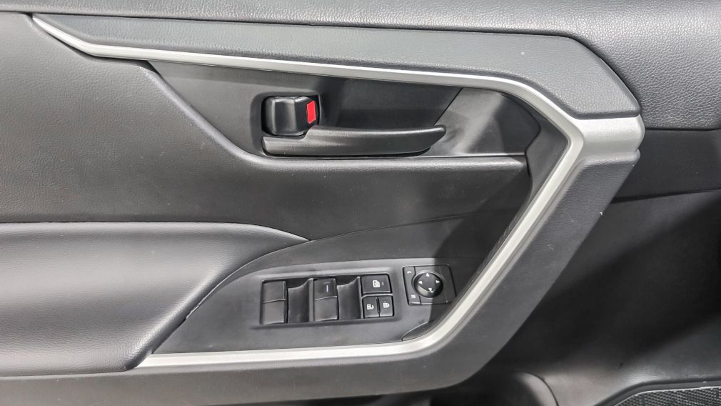 Toyota Rav 4 LE 2023 d&rsquo;occasion à vendre - 10