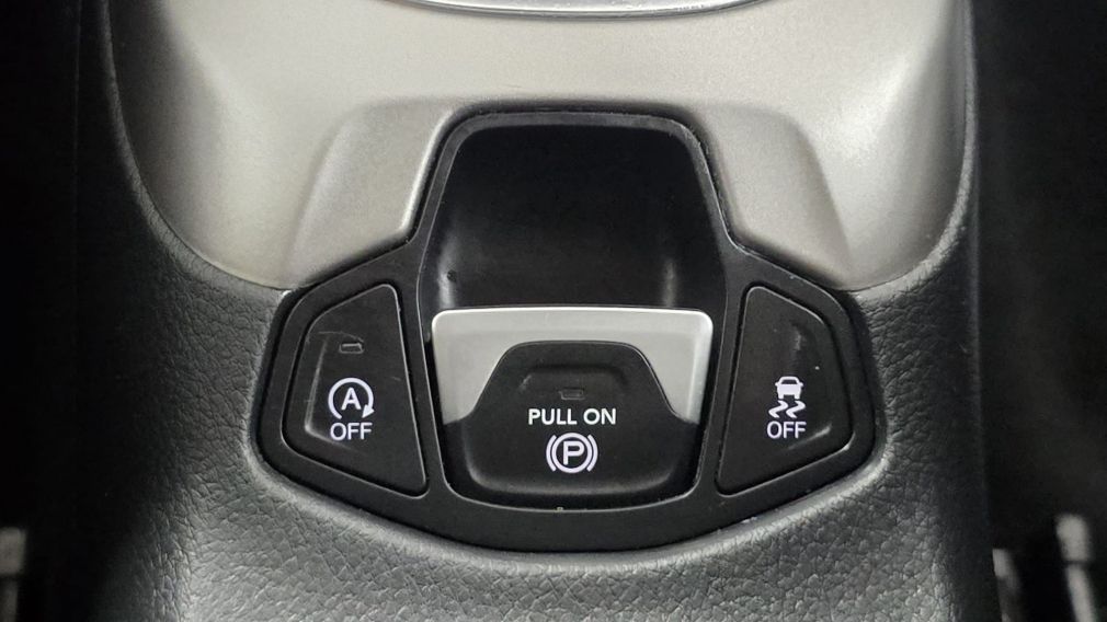 Jeep Compass Sport 2018 d&rsquo;occasion à vendre - 23