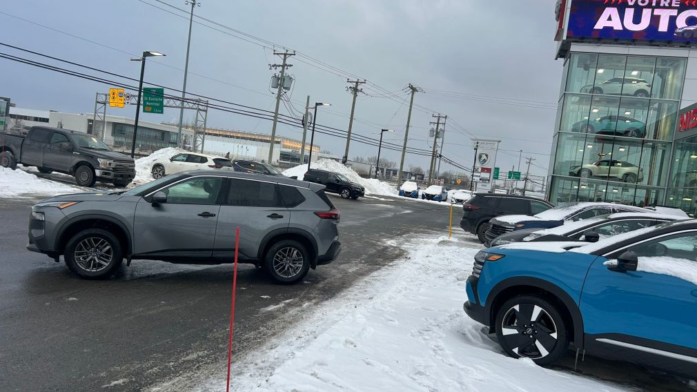 Nissan Rogue S 2023 d&rsquo;occasion à vendre - 4