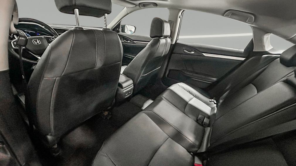 Honda Civic Touring 2019 d&rsquo;occasion à vendre - 22