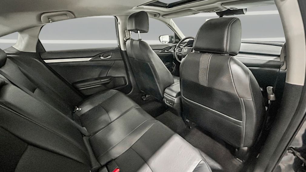 Honda Civic Touring 2019 d&rsquo;occasion à vendre - 23