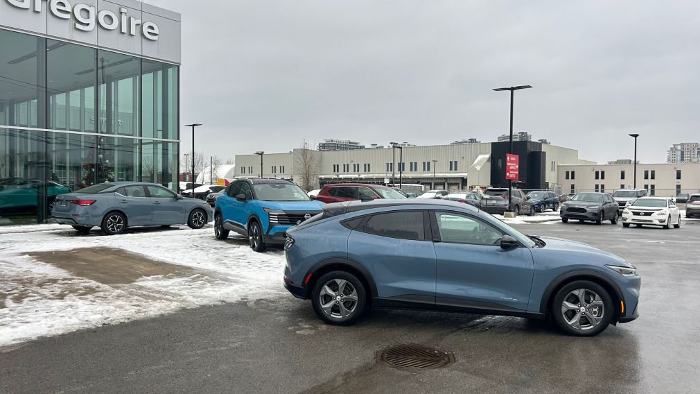 Ford Mustang Mach-E Select 2023 d&rsquo;occasion à vendre - 8