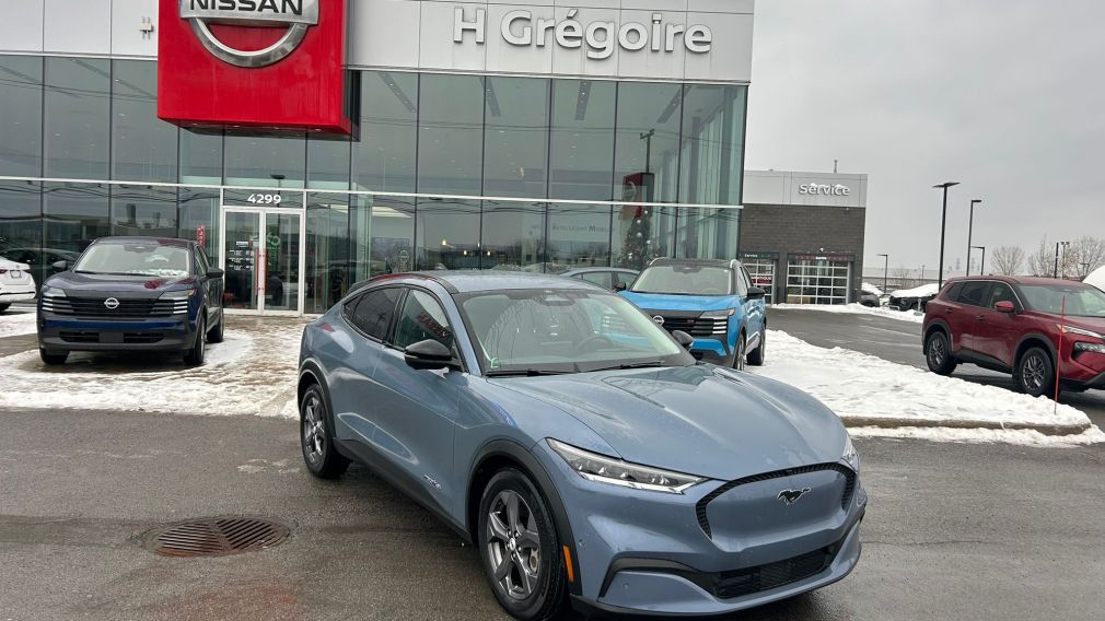 Ford Mustang Mach-E Select 2023 d&rsquo;occasion à vendre - 1