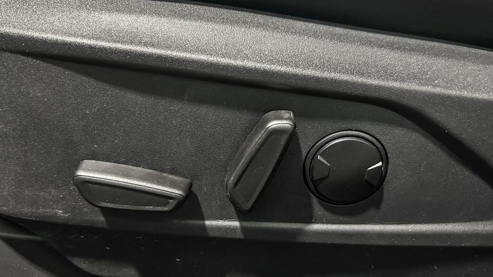 Ford Mustang Mach-E Select 2023 d&rsquo;occasion à vendre - 12