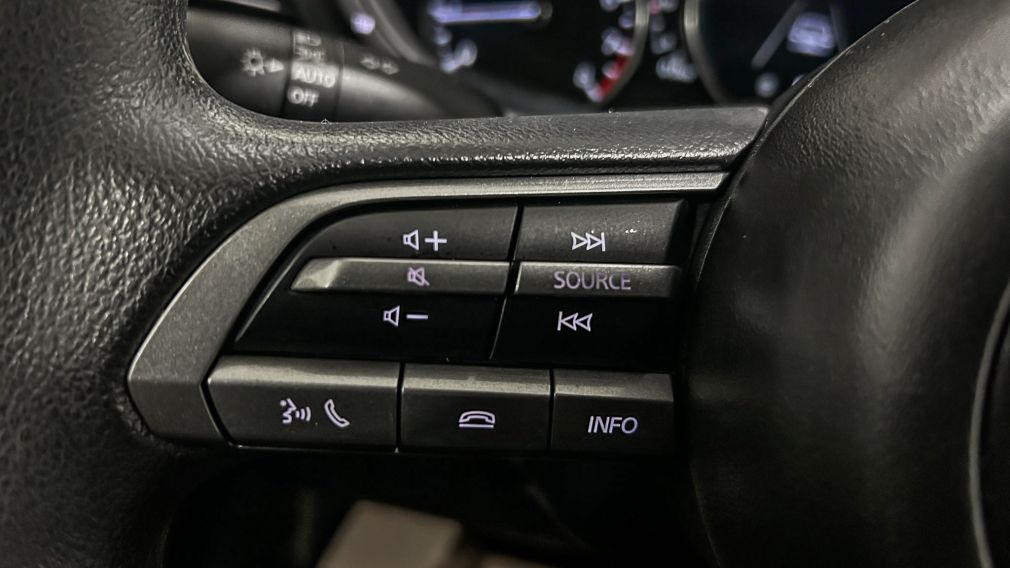 Mazda 3 GX 2023 d&rsquo;occasion à vendre - 13