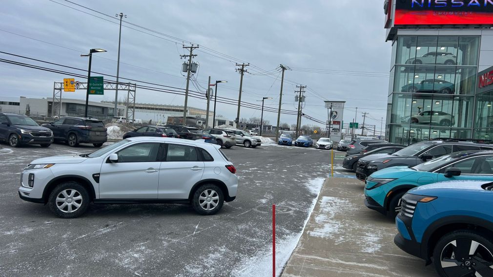 Mitsubishi RVR ES 2024 d&rsquo;occasion à vendre - 4
