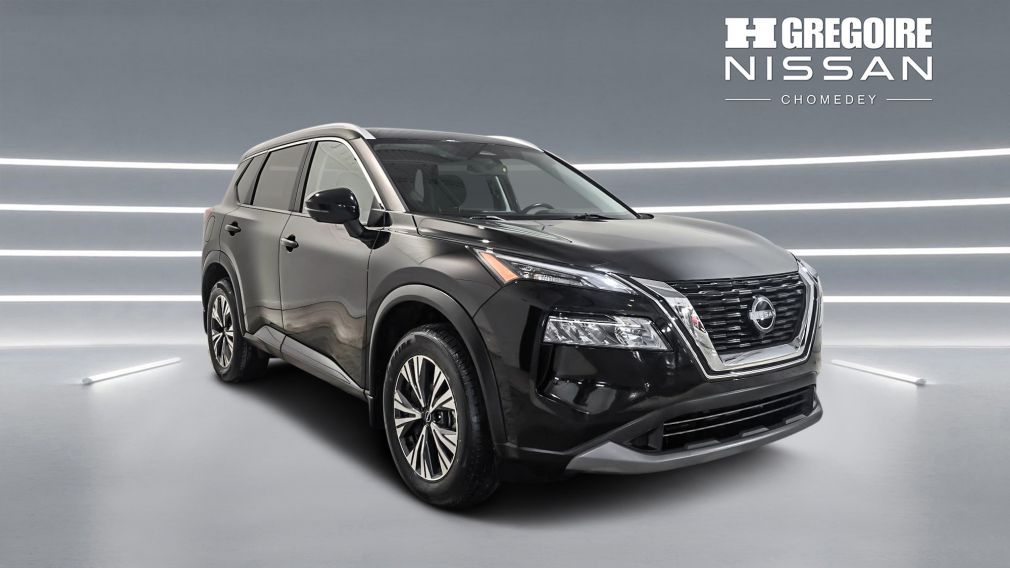 Nissan Rogue SV Moonroof