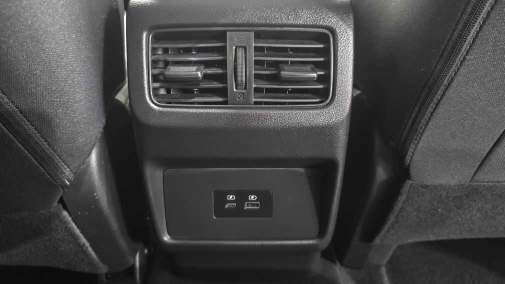 Nissan Rogue SV Moonroof 2023 d&rsquo;occasion à vendre - 26