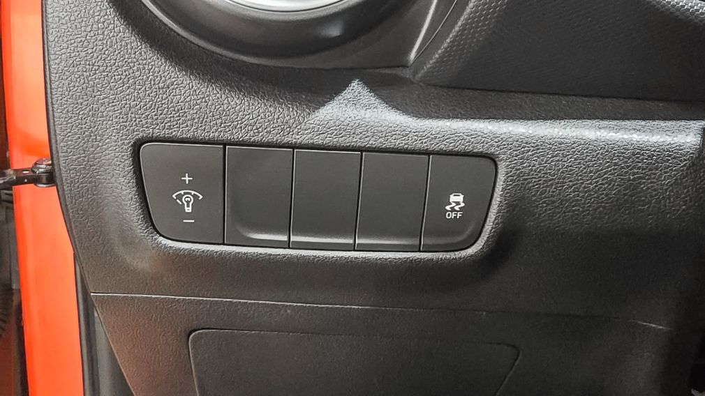 Hyundai Kona Essential 2019 d&rsquo;occasion à vendre - 11
