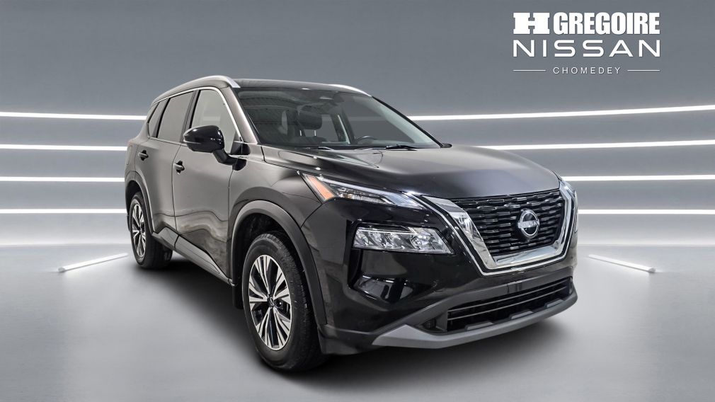 Nissan Rogue SV Moonroof