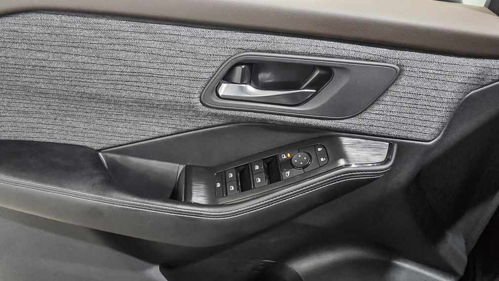 Nissan Rogue SV Moonroof 2023 d&rsquo;occasion à vendre - 12