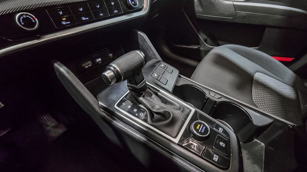 Kia Sportage LX 2023 d&rsquo;occasion à vendre - 19