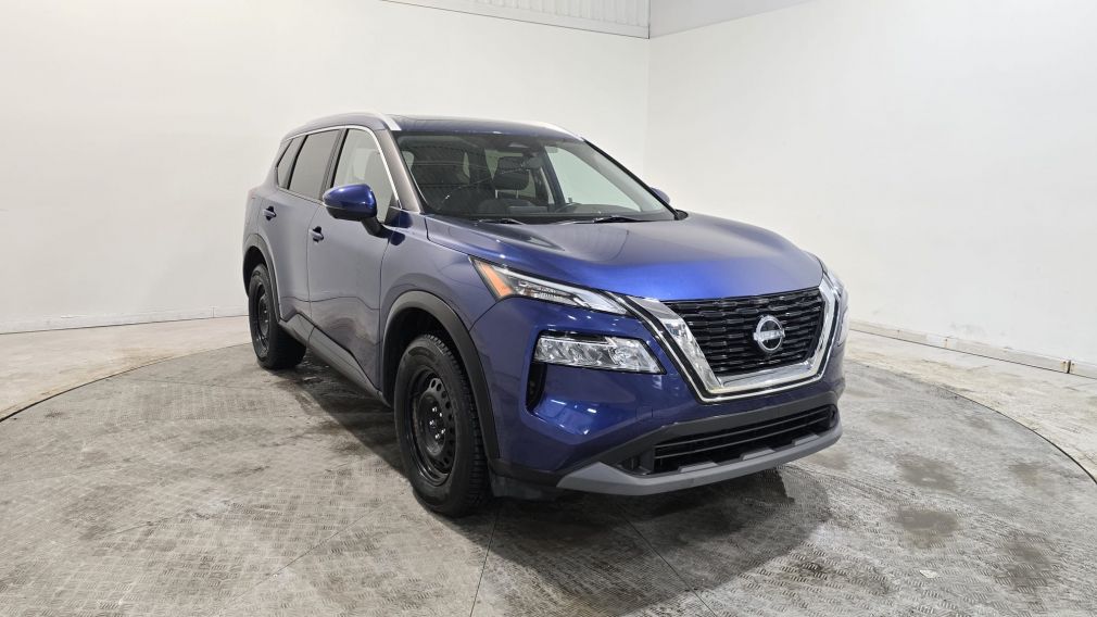 Nissan Rogue SV Moonroof