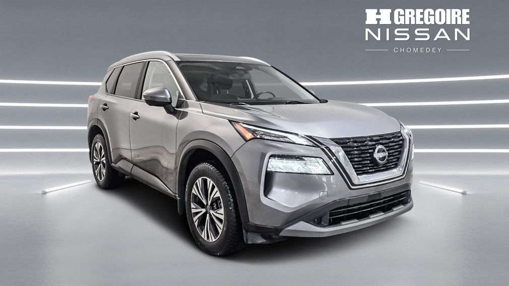 Nissan Rogue SV Moonroof