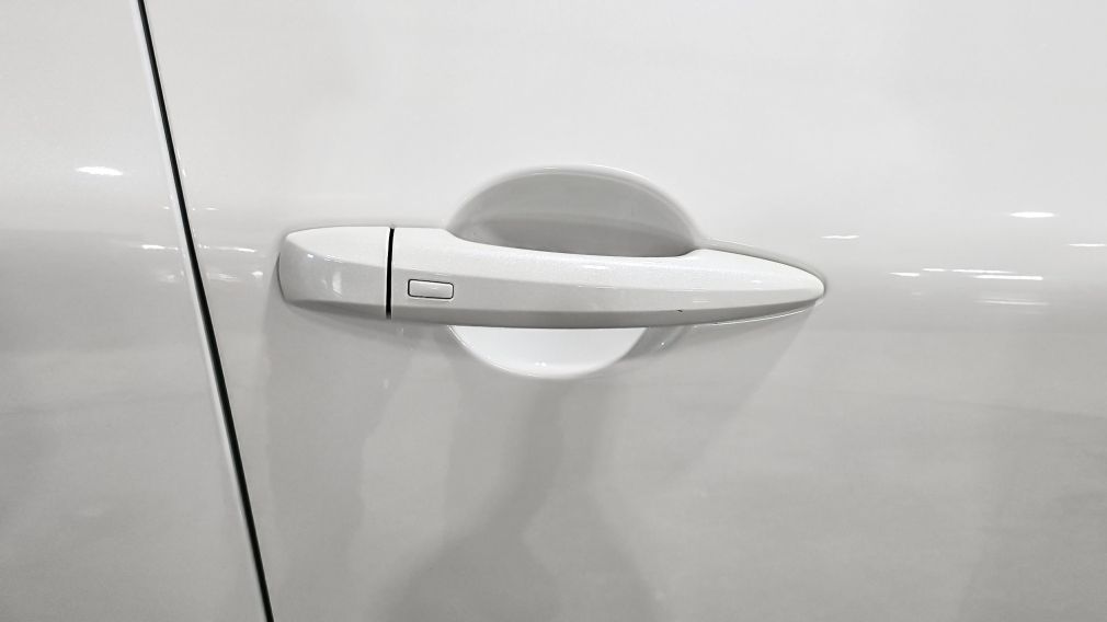 Nissan Rogue SV Moonroof 2023 d&rsquo;occasion à vendre - 9