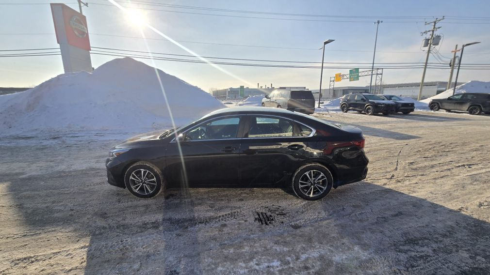 Kia Forte EX 2024 d&rsquo;occasion à vendre - 4