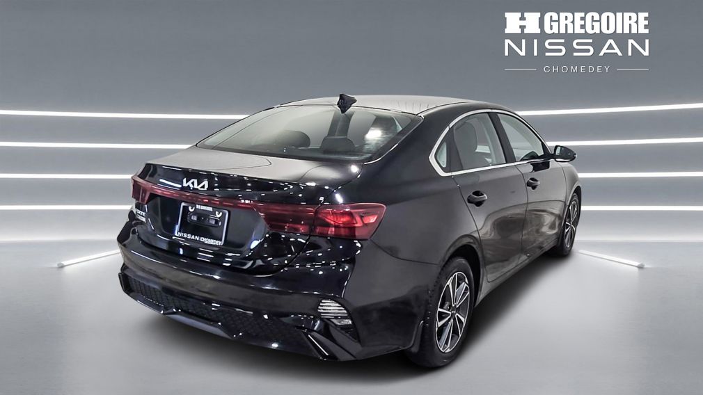 Kia Forte EX 2024 d&rsquo;occasion à vendre - 9