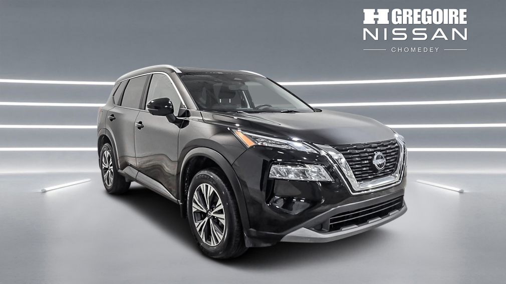 Nissan Rogue SV Moonroof