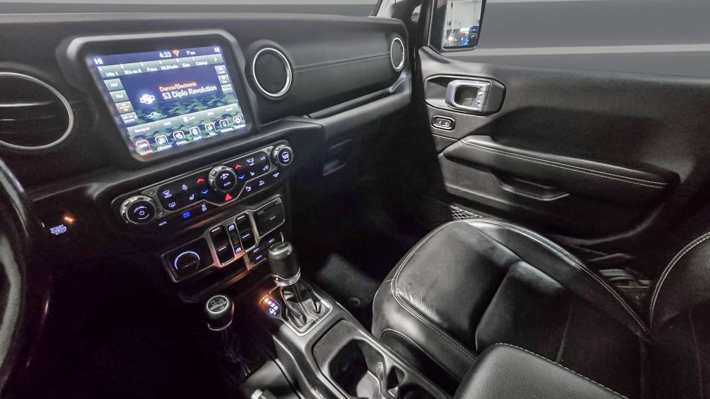 Jeep Wrangler Unlimited Sahara 2021 d&rsquo;occasion à vendre - 17