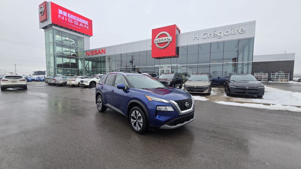 Nissan Rogue SV Moonroof