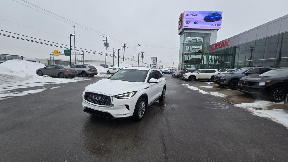 Infiniti QX50 PURE 2023 d&rsquo;occasion à vendre - 3