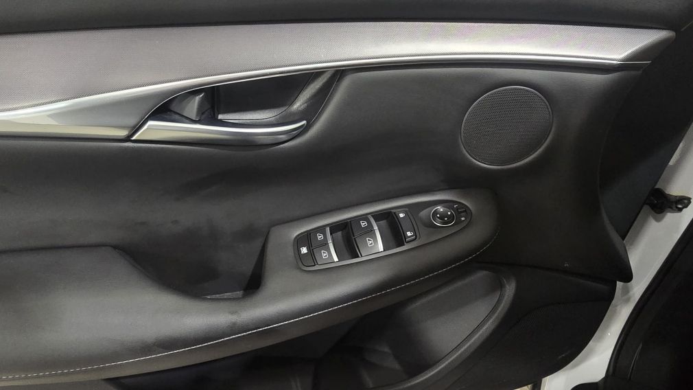 Infiniti QX50 PURE 2023 d&rsquo;occasion à vendre - 12