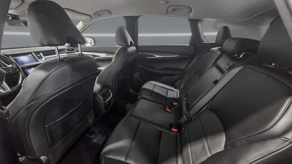Infiniti QX50 PURE 2023 d&rsquo;occasion à vendre - 26