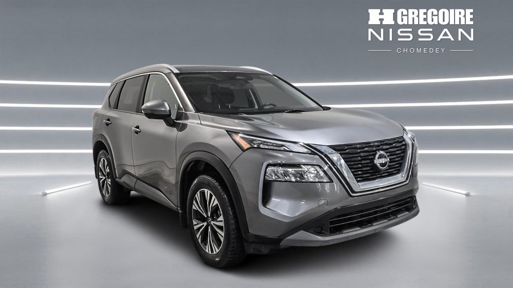 Nissan Rogue SV Moonroof