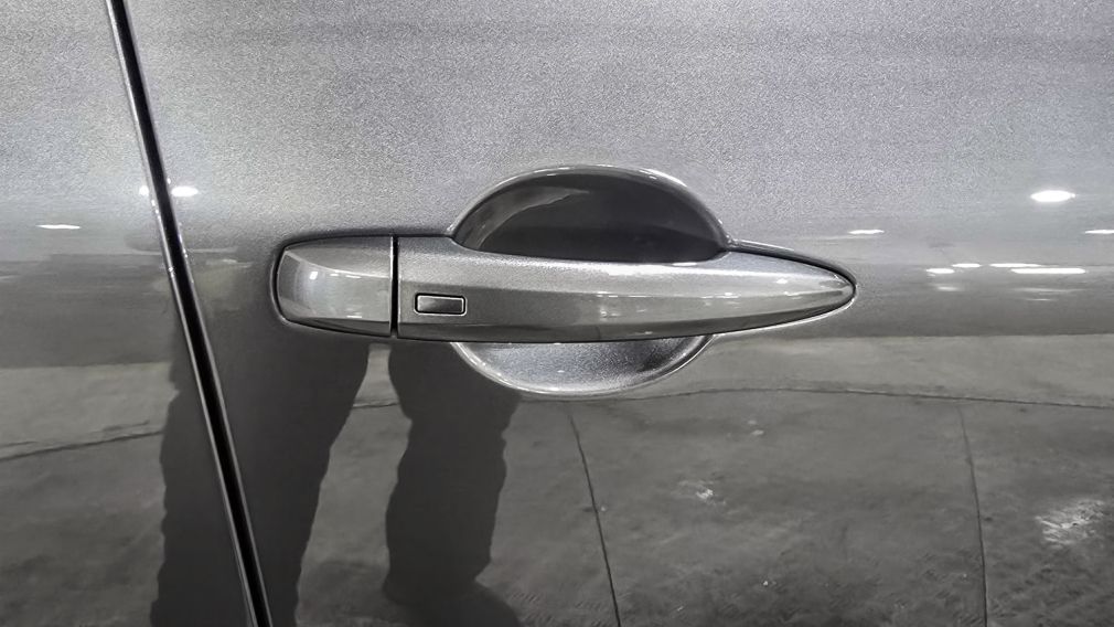 Nissan Rogue SV Moonroof 2023 d&rsquo;occasion à vendre - 11