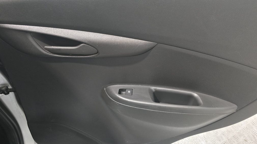 Chevrolet Spark LT 2019 d&rsquo;occasion à vendre - 17