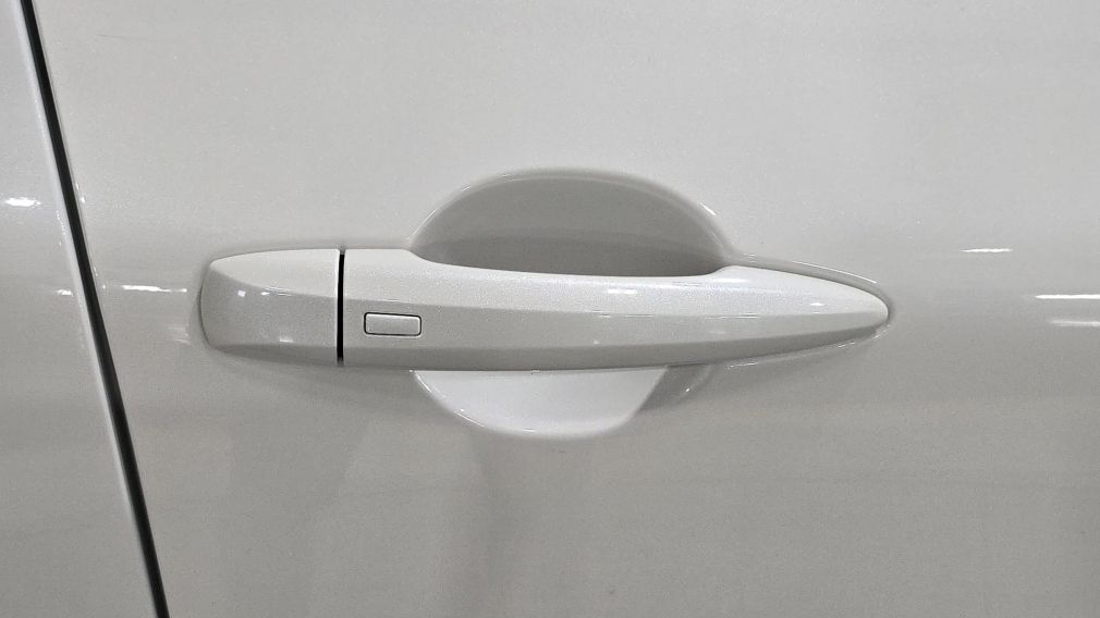 Nissan Rogue SL 2023 d&rsquo;occasion à vendre - 11