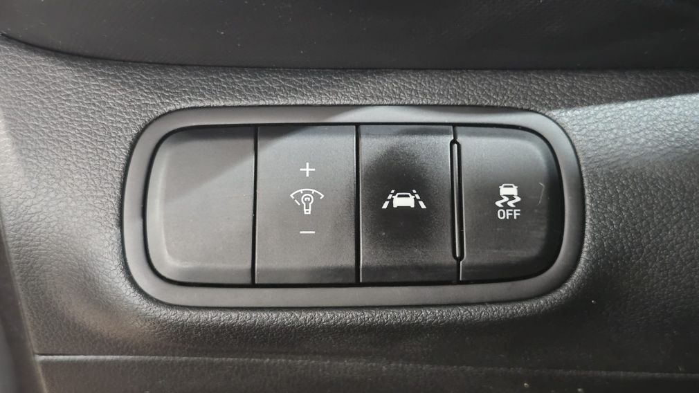 Hyundai Venue Preferred 2022 d&rsquo;occasion à vendre - 28