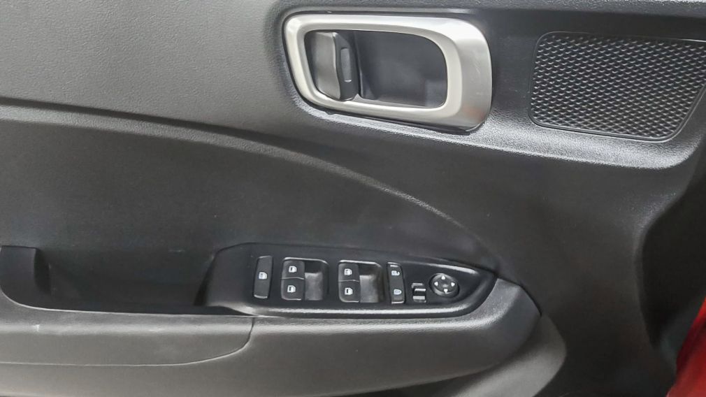 Hyundai Venue Preferred 2022 d&rsquo;occasion à vendre - 11