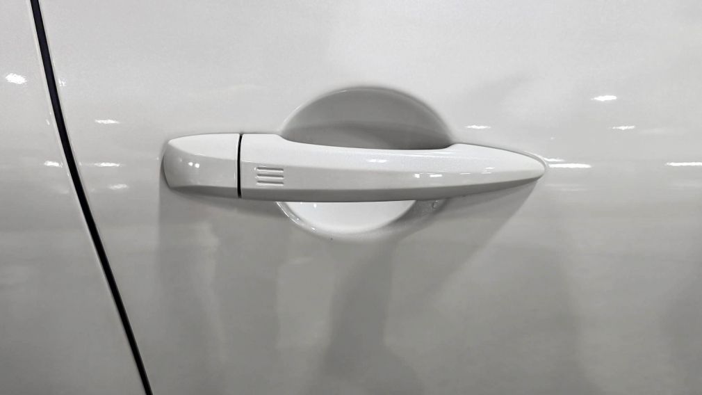 Nissan Pathfinder SV 2024 d&rsquo;occasion à vendre - 10