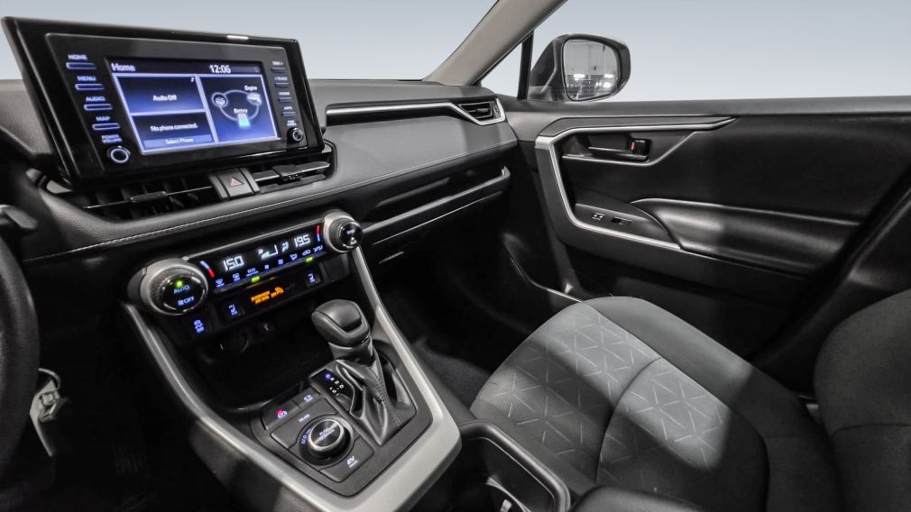 Toyota Rav 4 Hybrid LE 2022 d&rsquo;occasion à vendre - 17