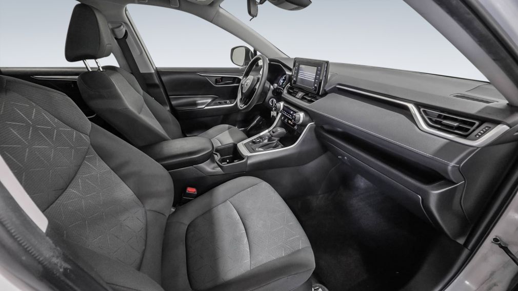 Toyota Rav 4 Hybrid LE 2022 d&rsquo;occasion à vendre - 19
