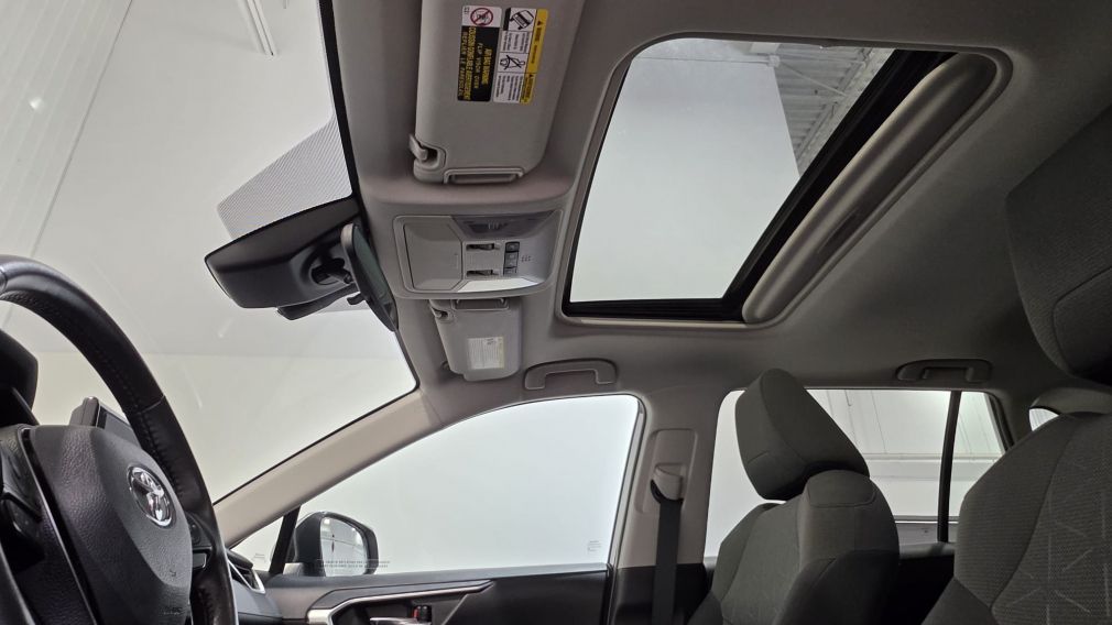 Toyota Rav 4 XLE 2020 à vendre à Trois-Rivières - 13