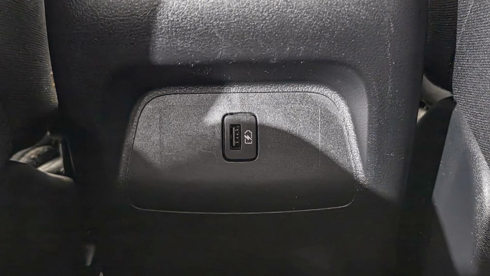 Nissan Sentra SV 2022 d&rsquo;occasion à vendre - 22