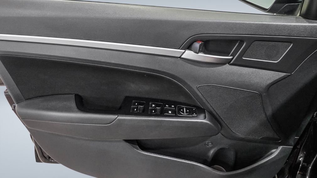 Hyundai Elantra Preferred 2019 d&rsquo;occasion à vendre - 10