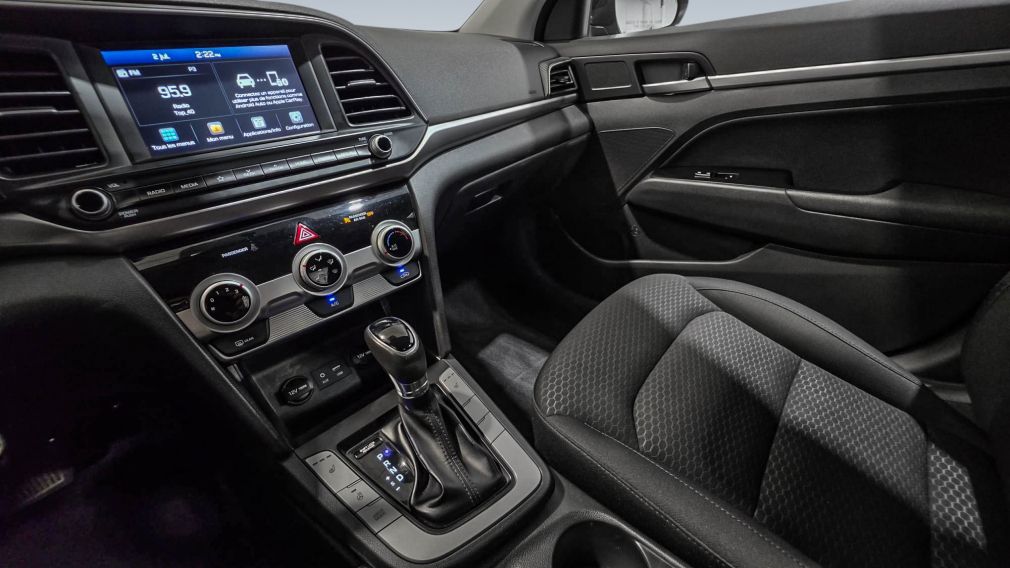 Hyundai Elantra Preferred 2019 d&rsquo;occasion à vendre - 17