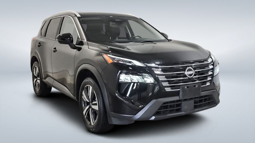 Nissan Rogue SV Moonroof