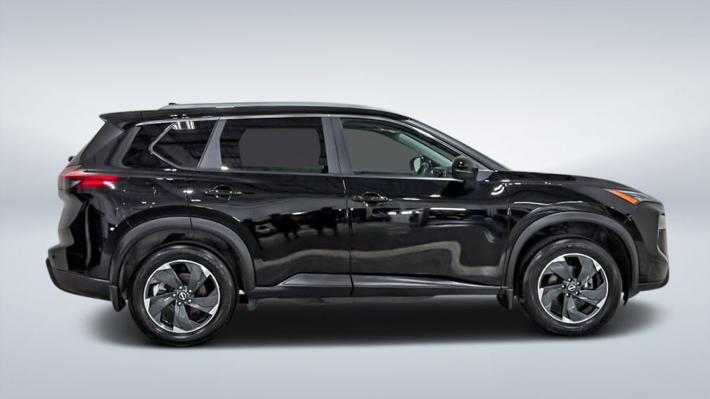 Nissan Rogue SV Moonroof 2024 d&rsquo;occasion à vendre - 8