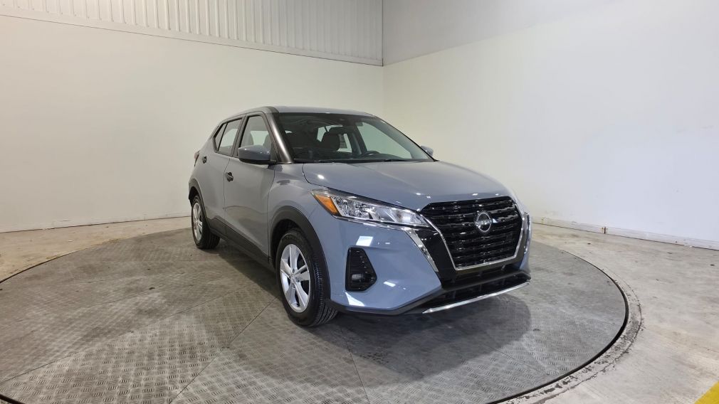 Nissan Kicks S