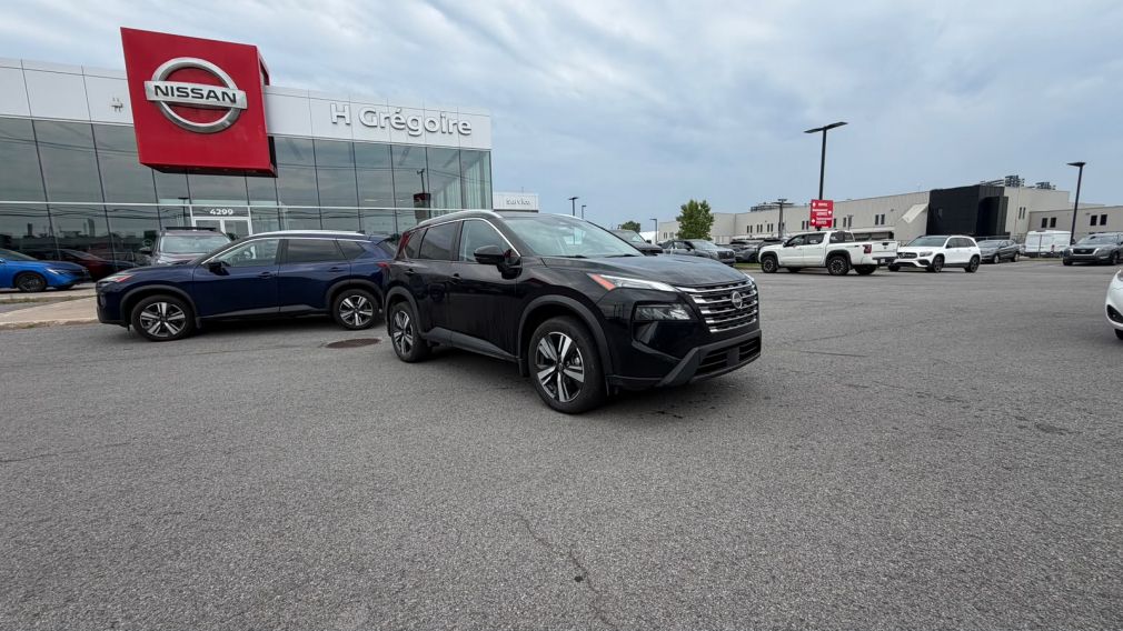 Nissan Rogue SV Moonroof