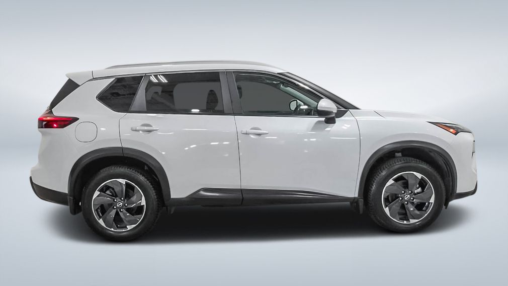Nissan Rogue SV Moonroof 2024 d&rsquo;occasion à vendre - 8