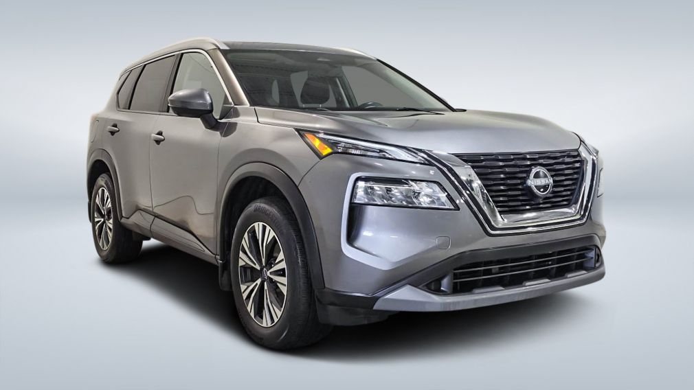 Nissan Rogue SV Moonroof