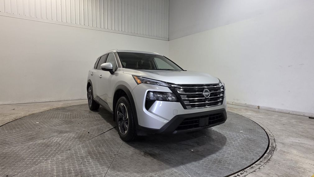 Nissan Rogue SV Moonroof
