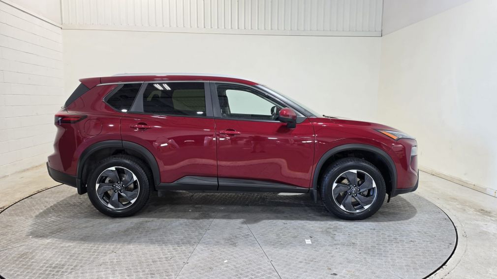 Nissan Rogue SV Moonroof 2024 d&rsquo;occasion à vendre - 8