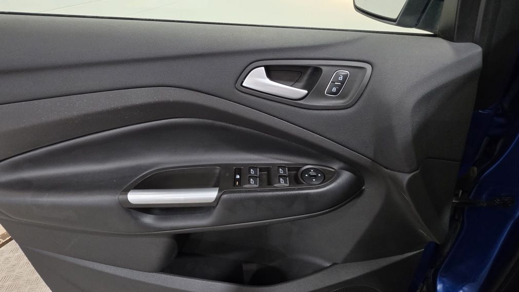 Ford Escape SE 2019 d&rsquo;occasion à vendre - 11