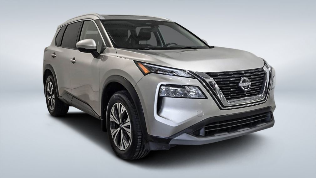 Nissan Rogue SV Moonroof